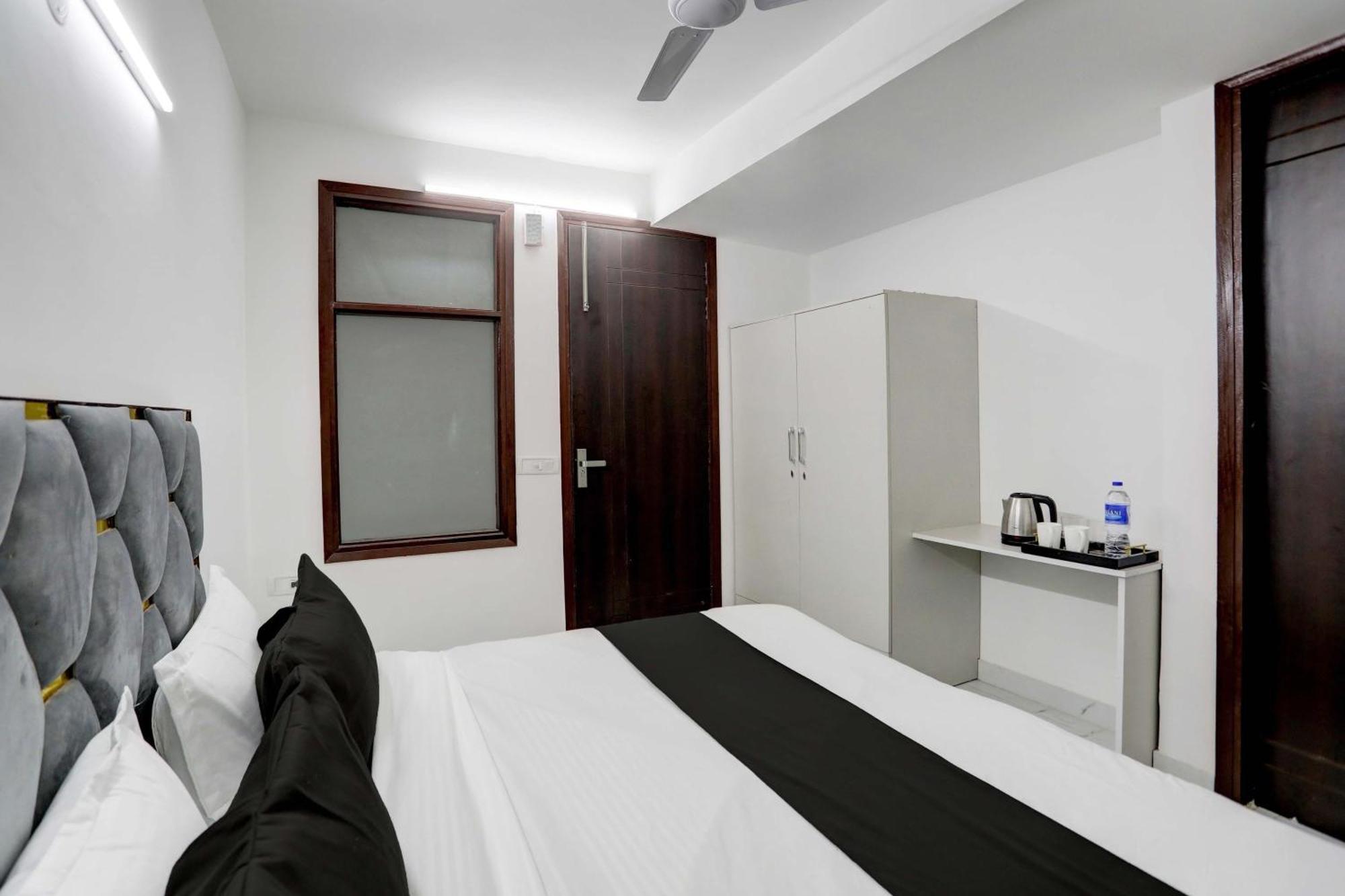 O White Pearl Hotel 3*